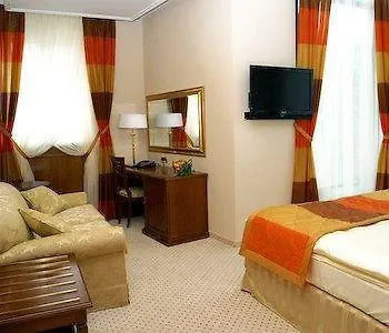 Grand Ocean 4*
